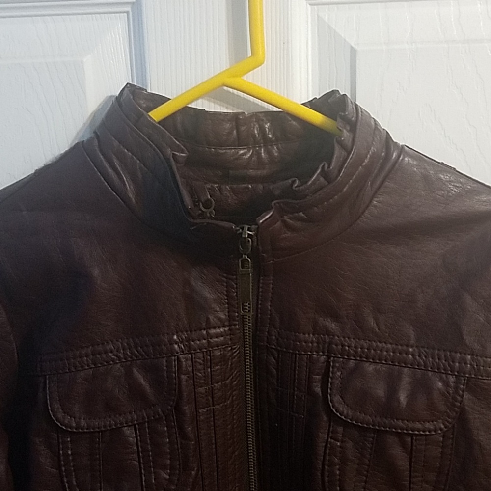 Jacket - Picture 2 of 5